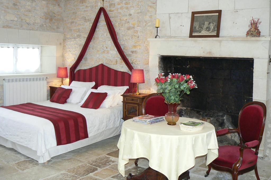 Manoir De Vilaines Varennes  المظهر الخارجي الصورة